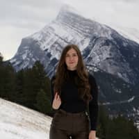 Sitter Profile Image: Iva L.