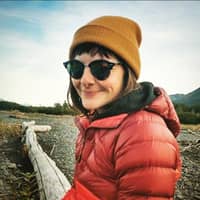 Sitter Profile Image: Deb Y.