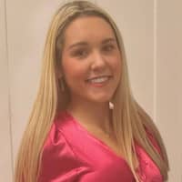 Sitter Profile Image: Amanda R.