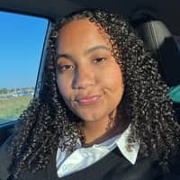 Sitter Profile Image: Mya S.