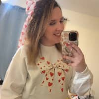 Sitter Profile Image: Brenna F.