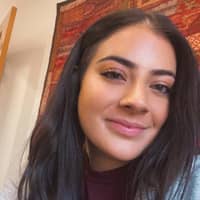 Sitter Profile Image: Arianna N.