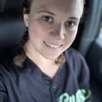 Sitter Profile Image: Linzi C.