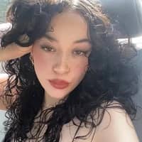 Sitter Profile Image: Gia g.