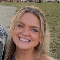 Sitter Profile Image: Laklyn K.