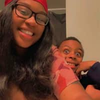 Sitter Profile Image: Deborah W.