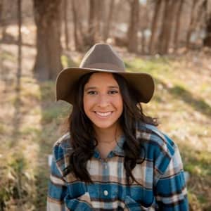 Sitter Profile Image: caroline r.