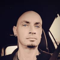 Sitter Profile Image: Todd L.