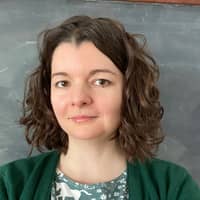 Sitter Profile Image: Maria F.