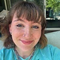 Sitter Profile Image: Wren C.