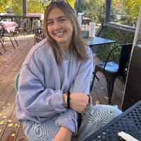 Sitter Profile Image: Jadyn L.