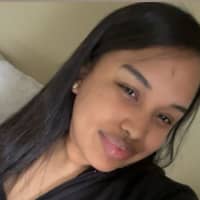 Sitter Profile Image: Tatiyanah o.