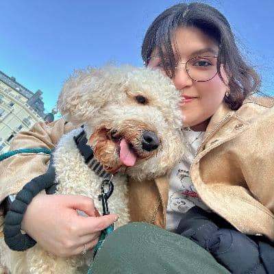 Sitter Profile Image: Montserrat E.