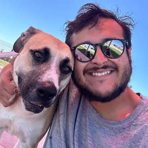 Sitter Profile Image: José S.