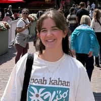 Sitter Profile Image: Anna L.