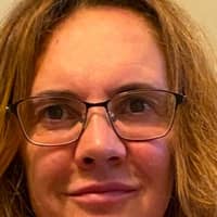 Sitter Profile Image: lara L.