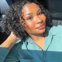 Sitter Profile Image: Esther S.