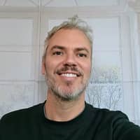 Sitter Profile Image: Gareth J.