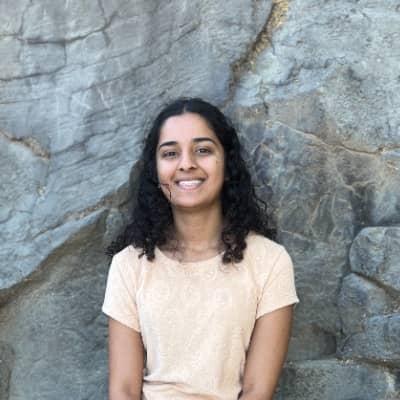 Sitter Profile Image: Emaan A.