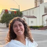 Sitter Profile Image: Ana H.