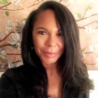 Sitter Profile Image: Viola J.