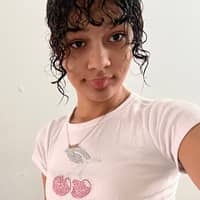 Sitter Profile Image: Kirsi F.