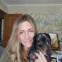 Sitter Profile Image: Joanna W.