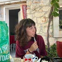 Immagine del profilo del sitter: matilde f.