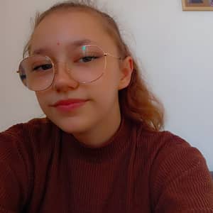 Sitter Profile Image: Oceane R.