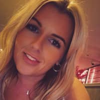 Sitter Profile Image: Hayley A.