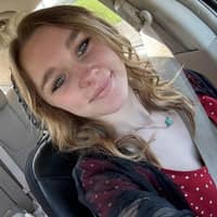 Sitter Profile Image: Neveaha W.