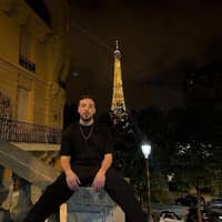 Sitter Profile Image: Vinicius d.