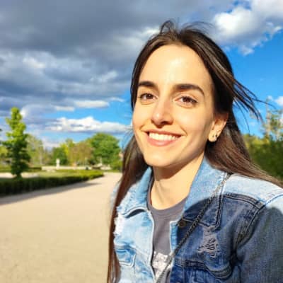 Foto de perfil del cuidador: Cristina P.
