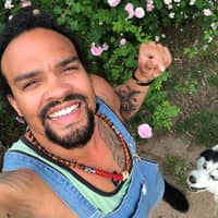 Sitter Profile Image: Ian K.