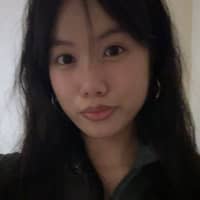 Sitter Profile Image: Ngoc V.