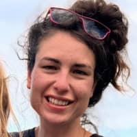 Sitter Profile Image: Victoria C.