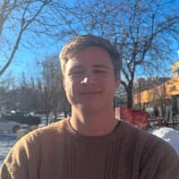 Sitter Profile Image: Harrison F.