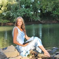 Sitter Profile Image: Kiley S.