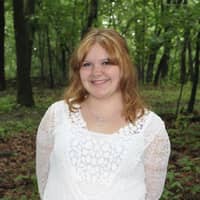 Sitter Profile Image: Caris R.