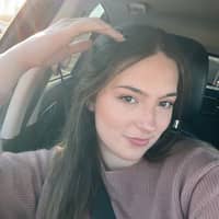 Sitter Profile Image: Madison G.