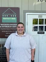 Sitter Profile Image: Victoria R.