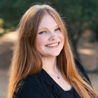 Sitter Profile Image: Rebekah L.