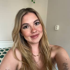 Sitter Profile Image: Rosemarijn v.