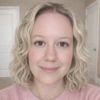 Sitter Profile Image: Angelique M.