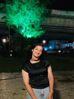 Sitterprofilbild: Vrinda u.