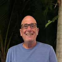 Sitter Profile Image: Larry Z.