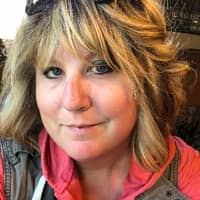 Sitter Profile Image: Rachel &  Brittany H.