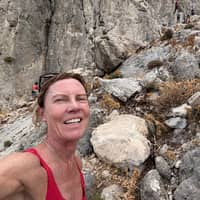 Sitter Profile Image: Carrie T.