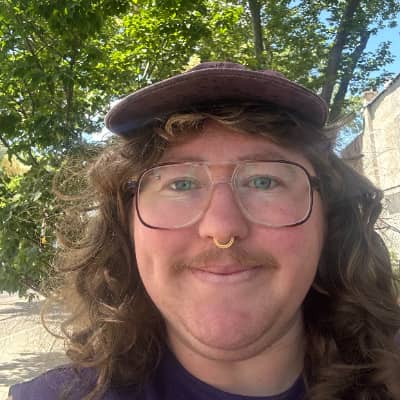 Sitter Profile Image: Emily "Ember" W.