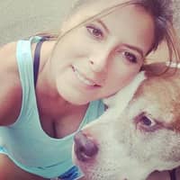 Sitter Profile Image: Debra M.